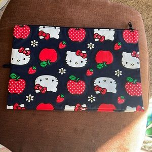 NWOT Baggu Large go ouch - Hello Kitty